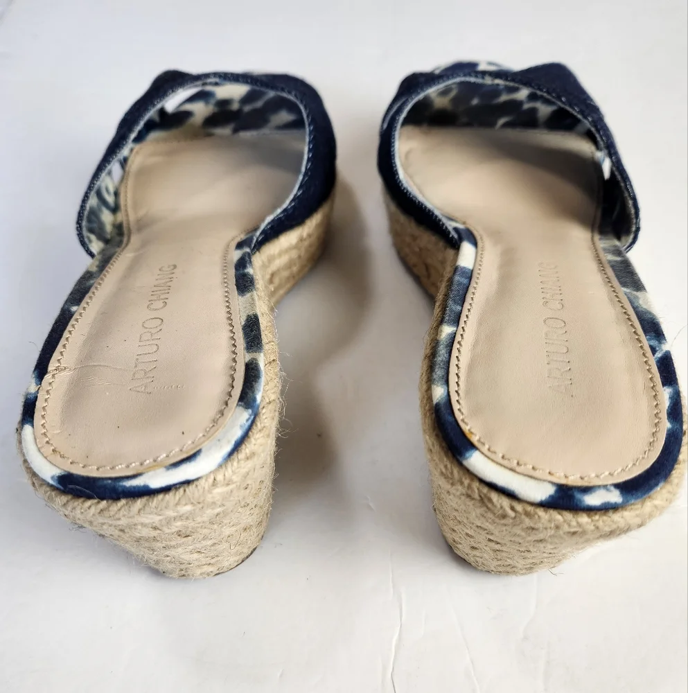 Arturo Chiang Blue Denim Espadrille Wedge Sandals Size 9B